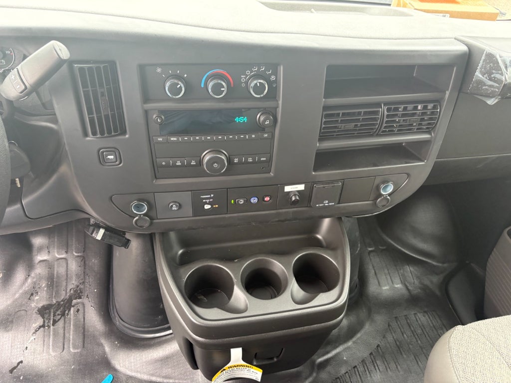 2025 GMC Savana 3500 11' Knapheide KUV Body