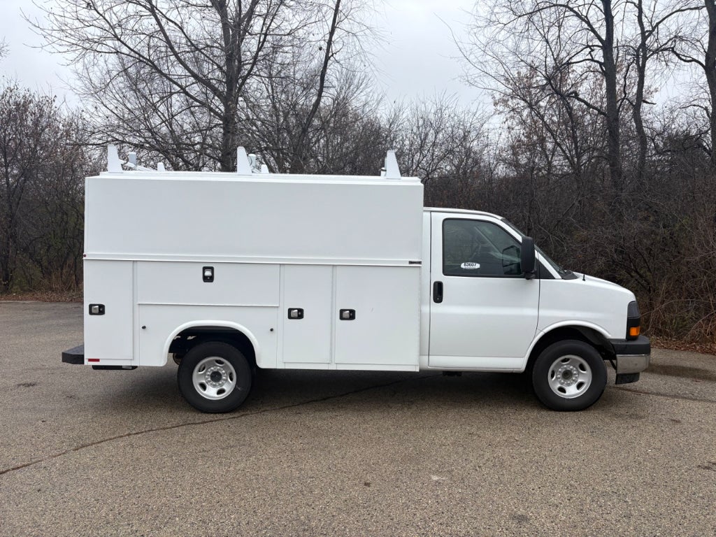 2025 GMC Savana 3500 11' Knapheide KUV Body