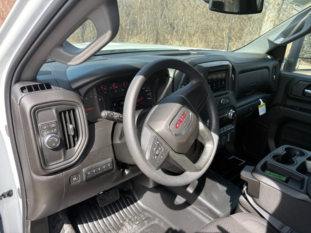 2026 GMC Sierra 2500 Base