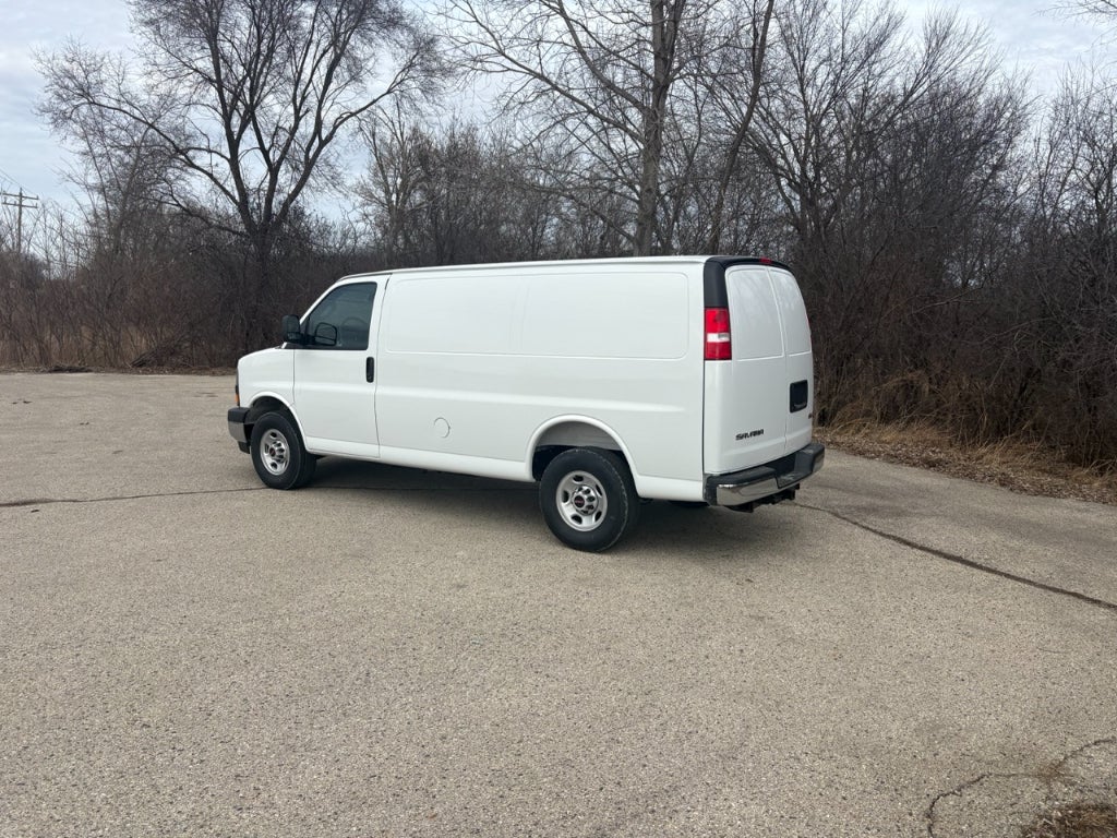 2026 GMC Savana 3500 Cargo Van