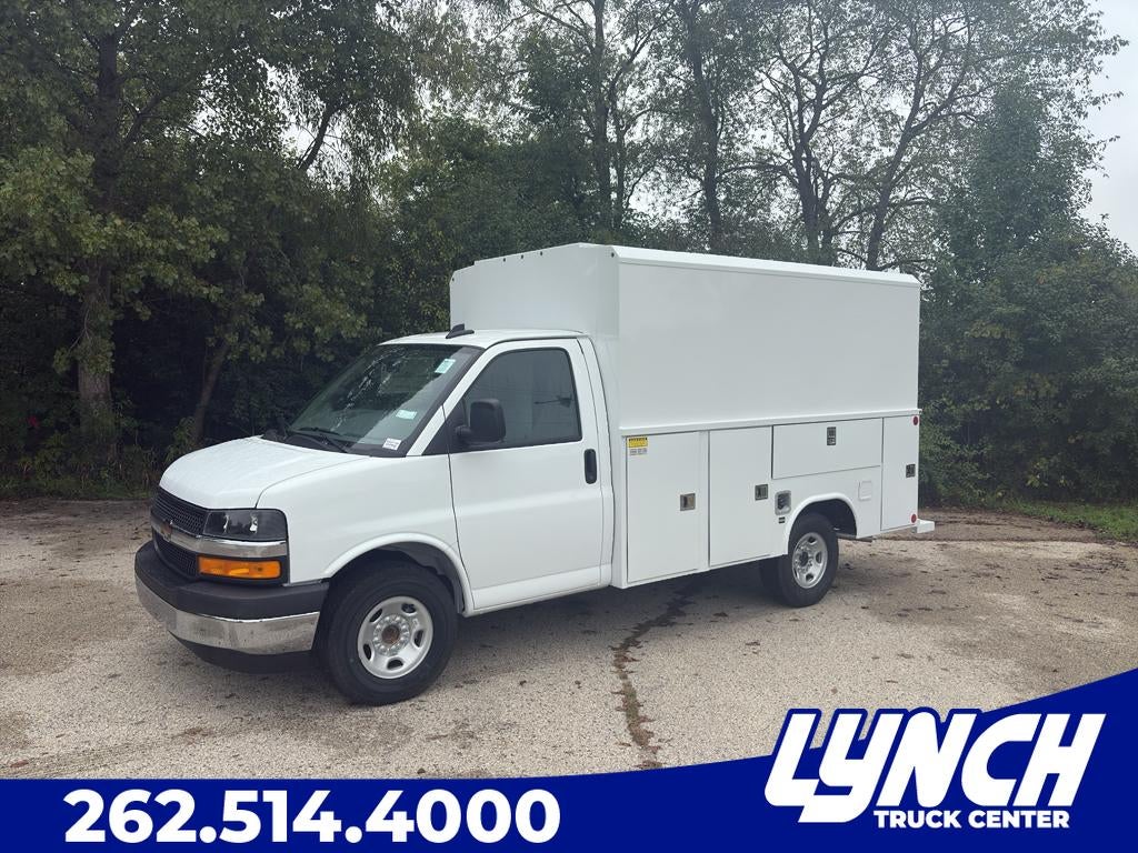 2025 Chevrolet Express 3500 11' Monroe CSV Body