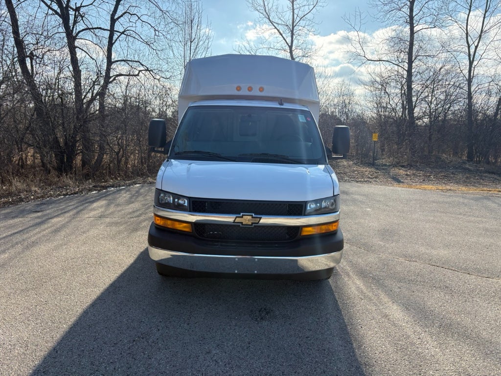 2026 Chevrolet Express 3500 11' Knapheide KUV Body
