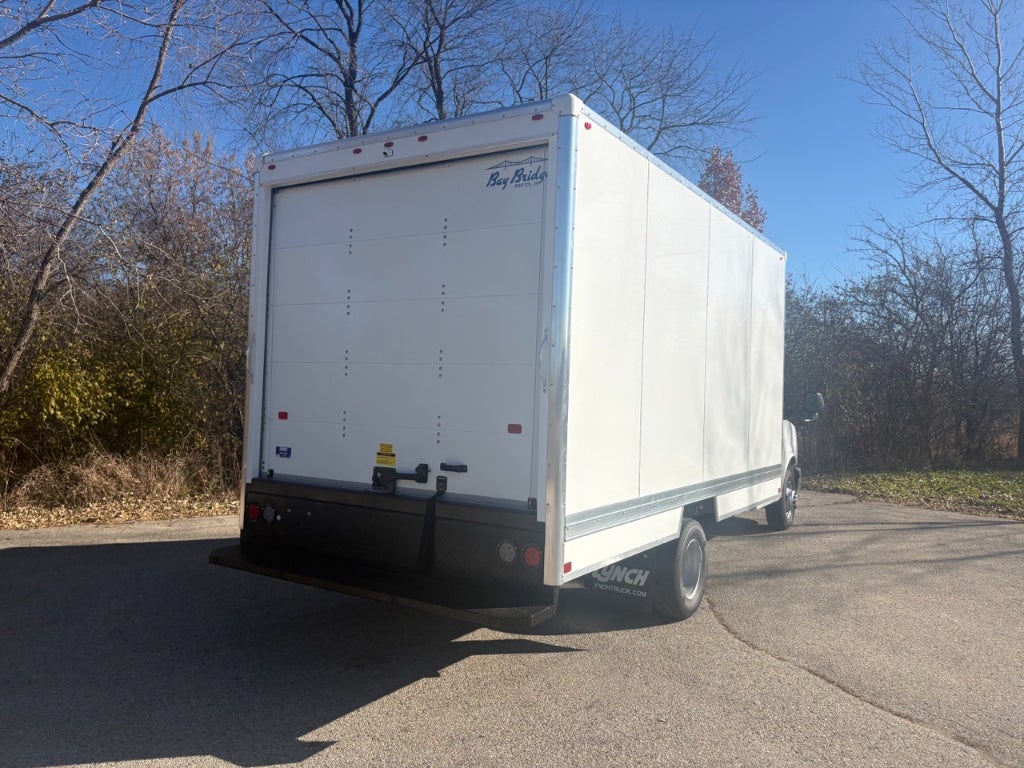 2025 Chevrolet Express 3500 15' Bay Bridge Van Body