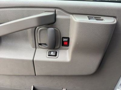 2025 Chevrolet Express 3500 15' Bay Bridge Van Body