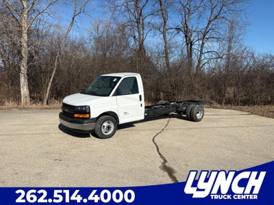 2026 Chevrolet Express 4500 Base 177 in. WB