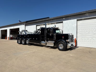 2025 Peterbilt 589S w/ Century 9055XL Allison Automatic