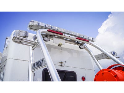 2022 Peterbilt 389 w/ Century 9055XL Wrecker