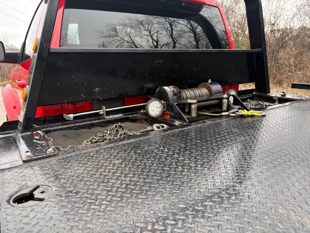 2022 RAM 5500 Chassis w/ Century 10S Carrier