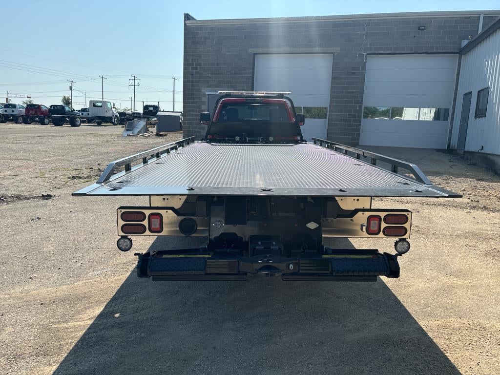 2024 RAM 5500 Chassis w/ Century 10S Carrier