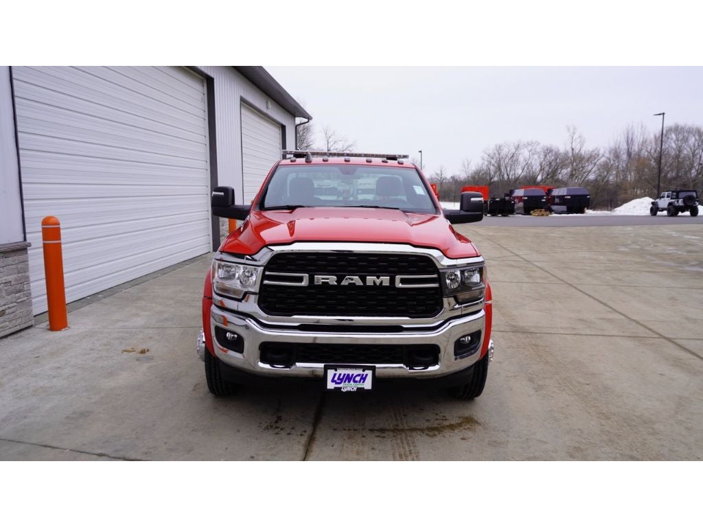 2024 RAM 5500 Chassis w/ Century 10S Carrier