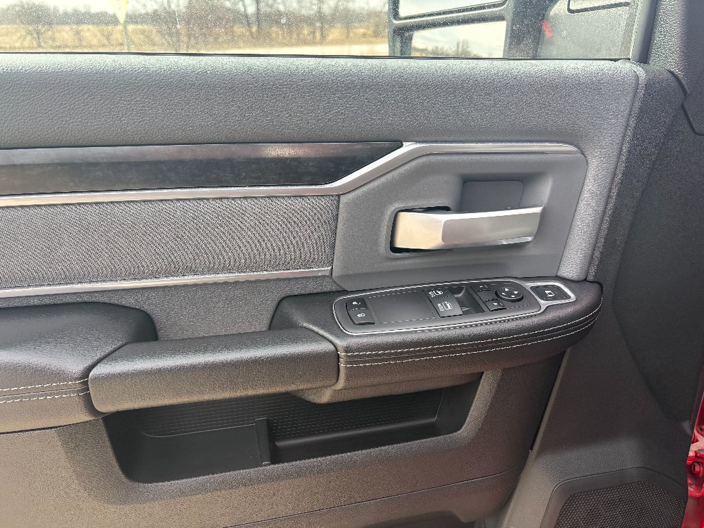 2023 RAM 5500 Chassis w/ Century 10S Carrier