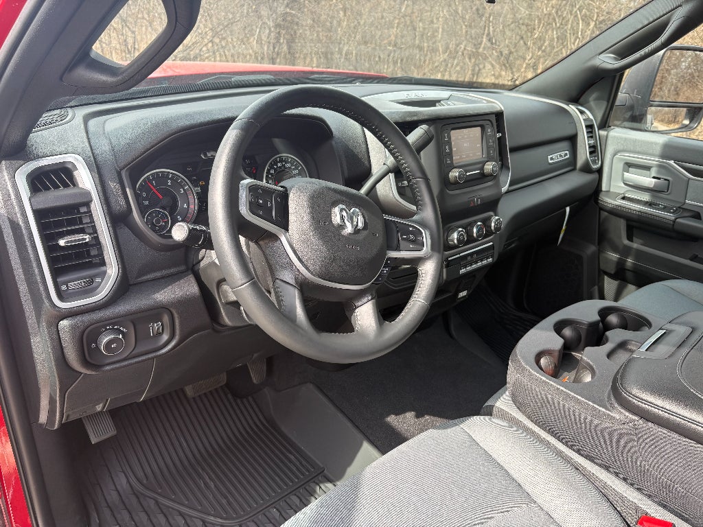 2023 RAM 5500 Chassis w/ Century 10S Carrier