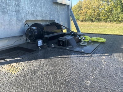 2025 INTERNATIONAL HV w/ Century 20S Industrial Carrier