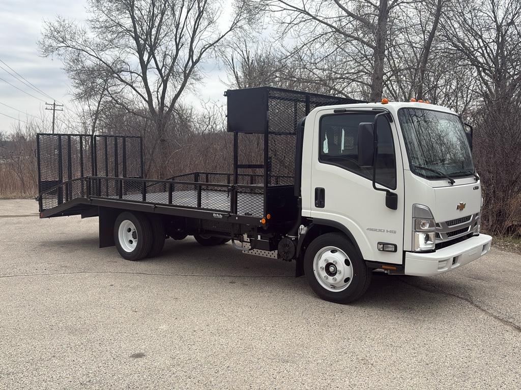 2025 Chevrolet 4500HG 14' Wil-Ro Landscape Body