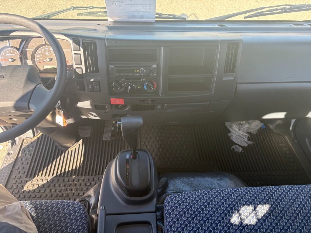 2025 Chevrolet 4500HG 3500HG / 4500HG / 4500HD / 4500XD 12' Monroe Stakebed Body