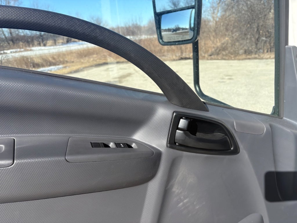 2025 Chevrolet 4500HG 3500HG / 4500HG / 4500HD / 4500XD 12' Monroe Stakebed Body