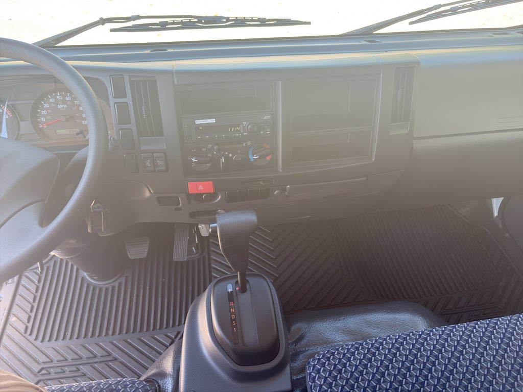 2026 Chevrolet 4500HG 3500HG / 4500HG / 4500HD / 4500XD 18' Bay Bridge Van Body