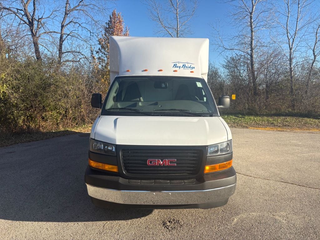 2025 GMC Savana 3500 12' Bay Bridge Van Body