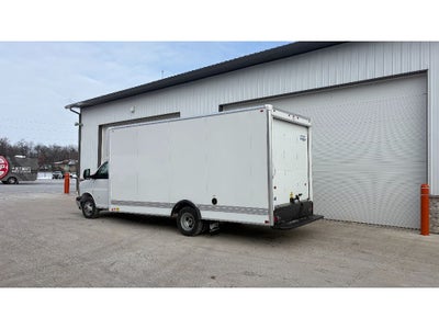 2025 GMC Savana 3500 17' Bay Bridge Van Body