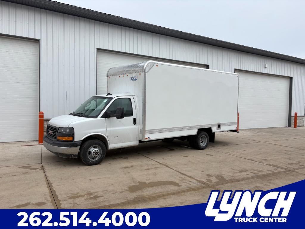 2025 GMC Savana 3500 17' Bay Bridge Van Body