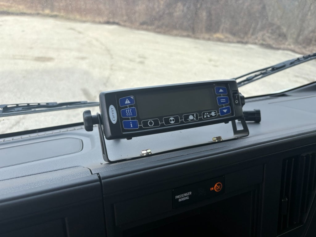 2026 Isuzu NPR 16' Morgan Reefer Van Body