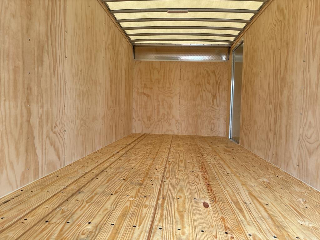 2024 Chevrolet 5500XD 20' Bay Bridge Van Body