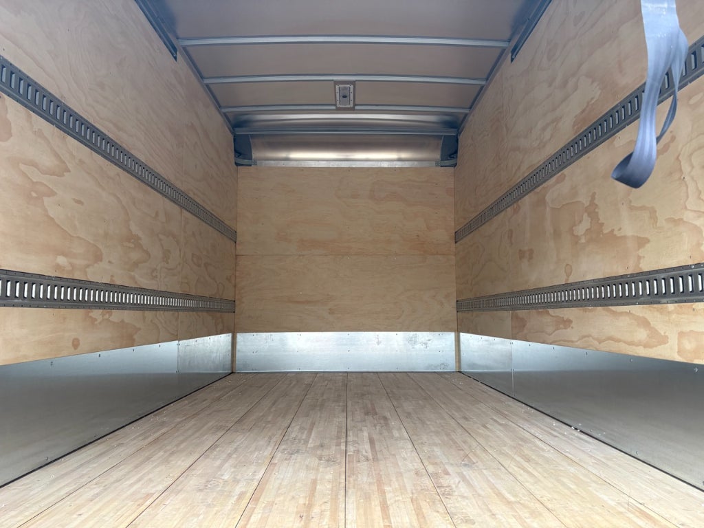 2019 Hino 195 16' Morgan Van Body