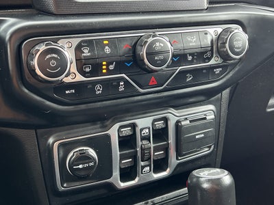 2019 Jeep Wrangler Sahara