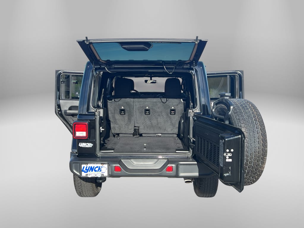 2021 Jeep Wrangler Unlimited Sahara Ninja Edition