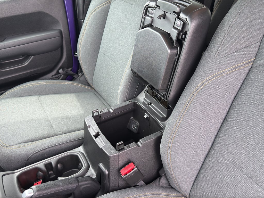 2026 Jeep Wrangler Willys Purple Reign V6 Manual