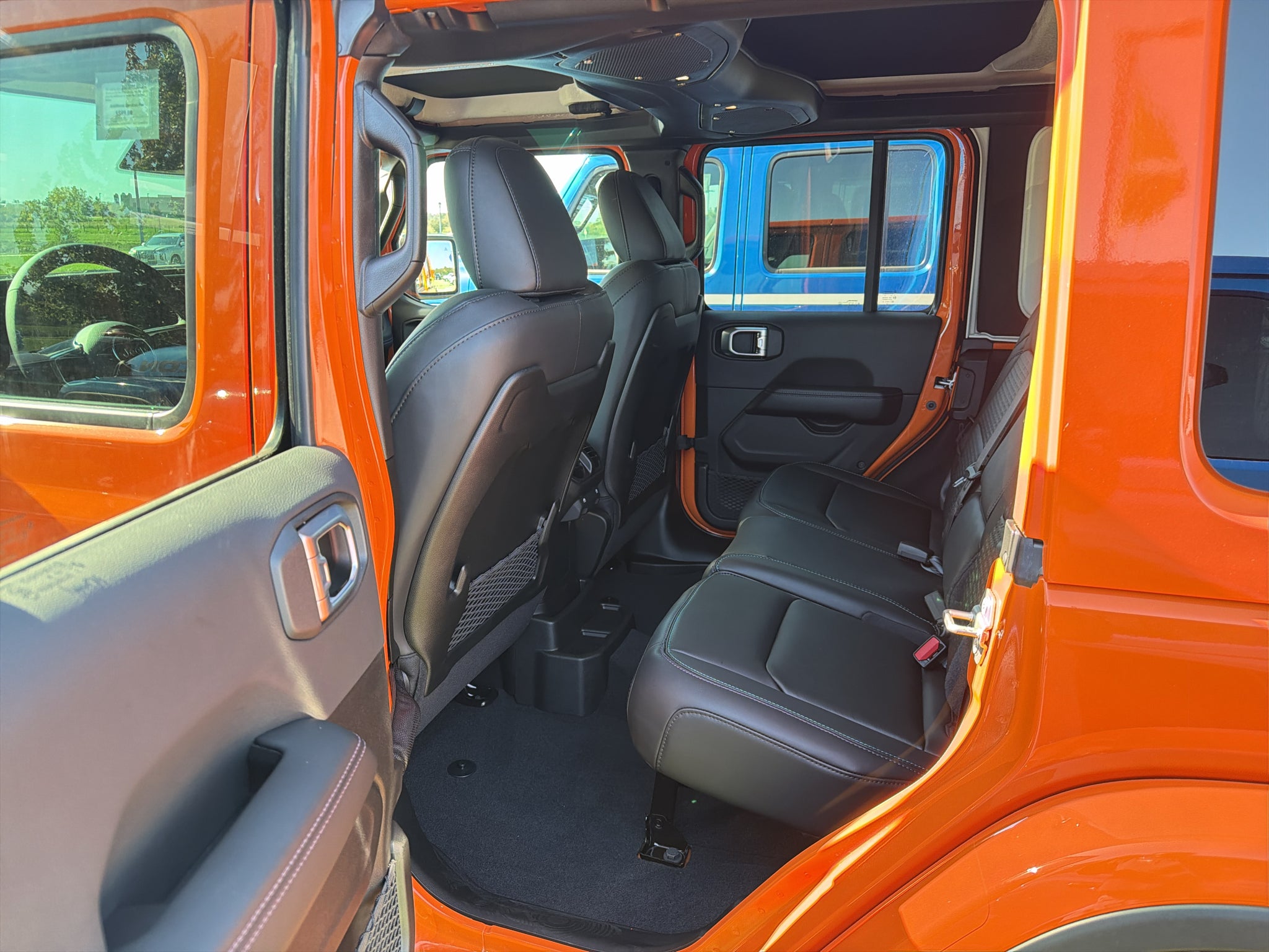 2027 Jeep Wrangler Rewind 1984 Beach Comber