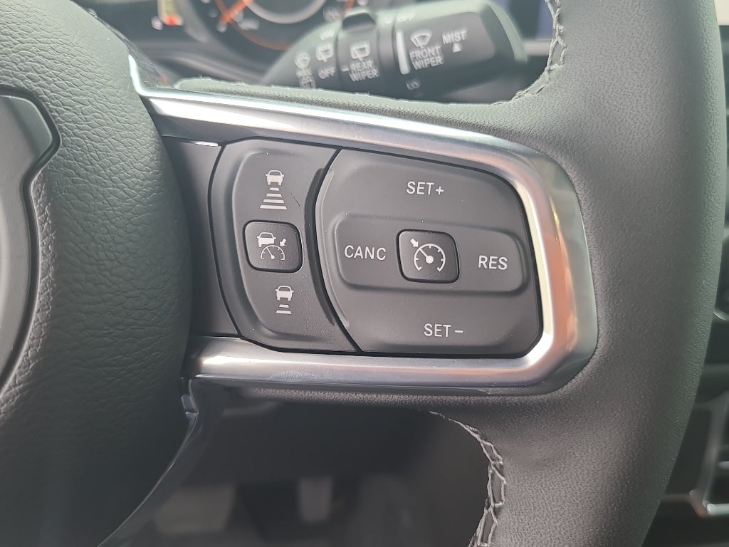 2026 Jeep Wrangler Sahara Goldilocks