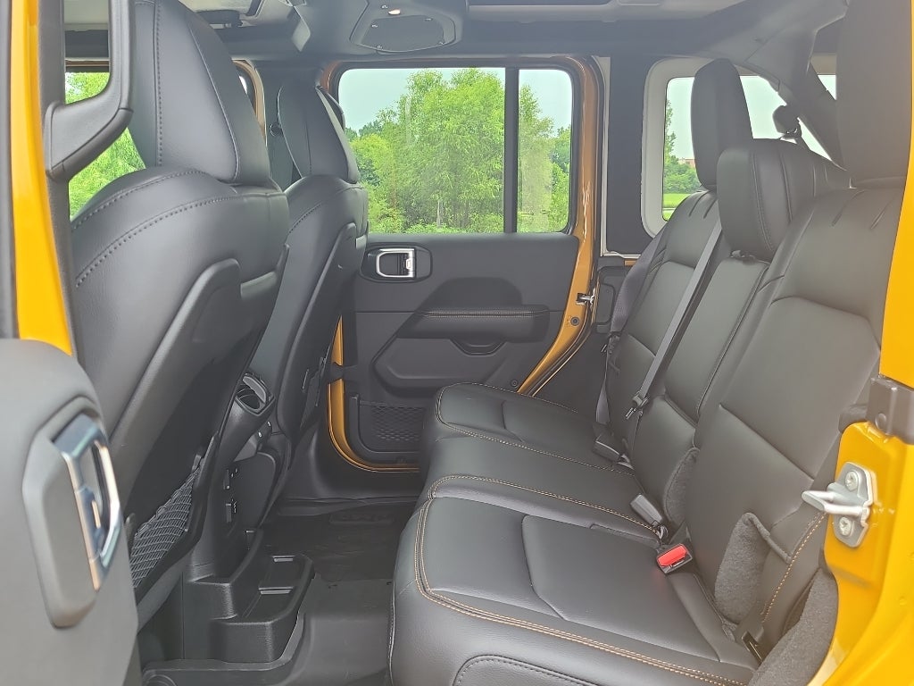2026 Jeep Wrangler Sahara Goldilocks