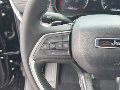 2026 Jeep Grand Cherokee Laredo Black Pearl