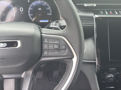 2025 Jeep Grand Cherokee Laredo X Luxury Tech