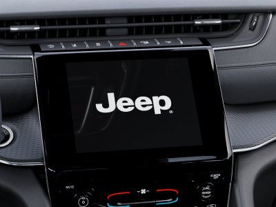 2026 Jeep Grand Cherokee Laredo Thunderdome V6 Power