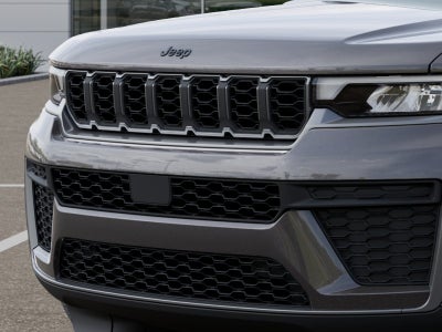 2026 Jeep Grand Cherokee Laredo Altitude Tow Pkg