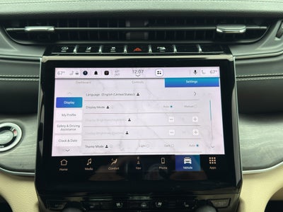 2025 Jeep Grand Cherokee Limited w/Tow & Moonroof