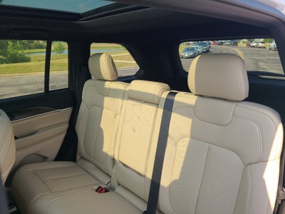 2026 Jeep Grand Cherokee Limited Luxury Tech