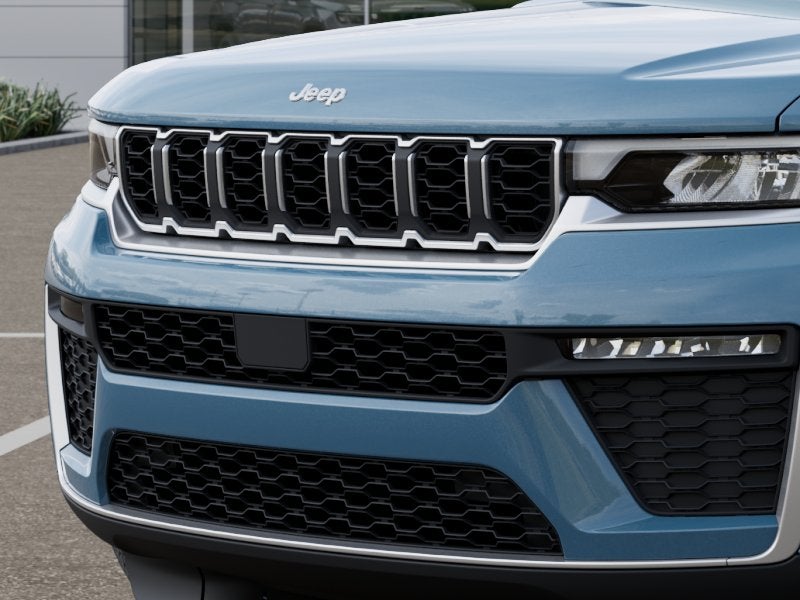 2027 Jeep Grand Cherokee Limited Tech Tow