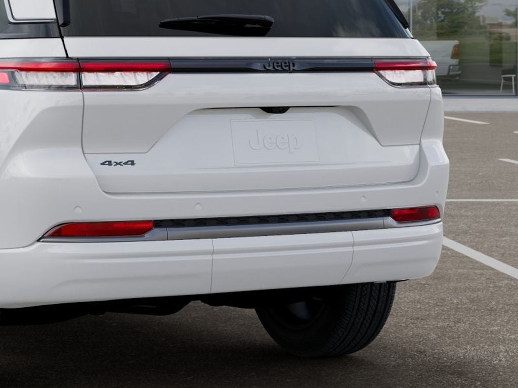 2027 Jeep Grand Cherokee Limited Reserve Tow