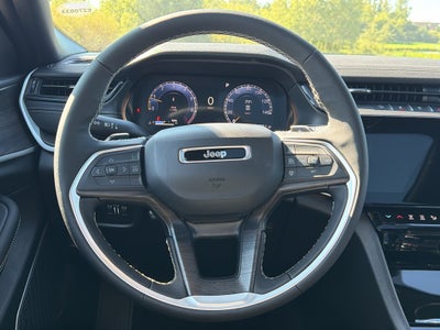 2027 Jeep Grand Cherokee Limited Reserve