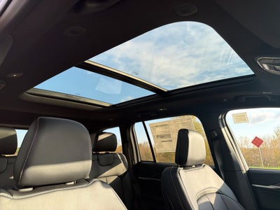 2027 Jeep Grand Cherokee Limited Reserve