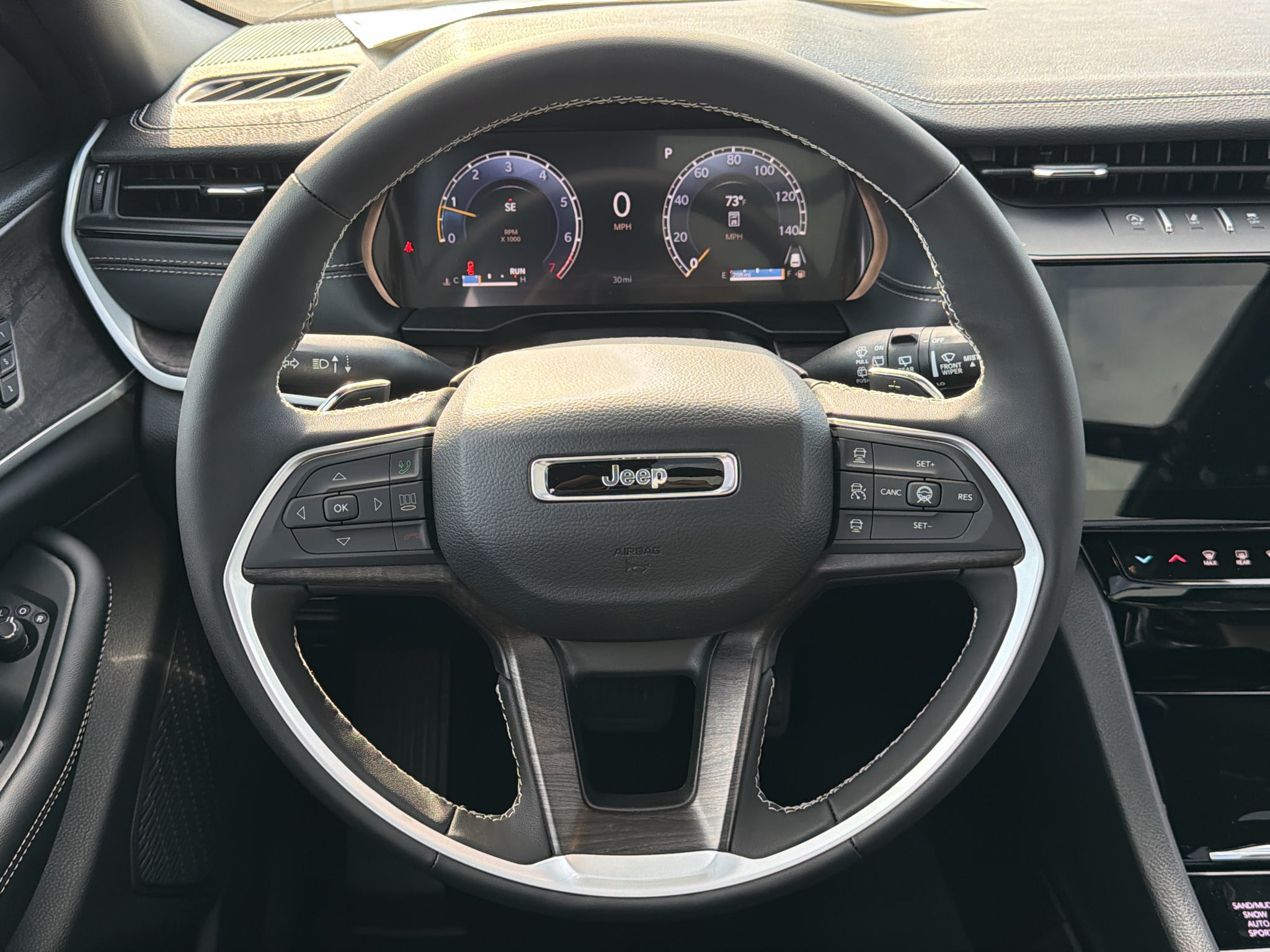 2026 Jeep Grand Cherokee Limited Luxury Tech