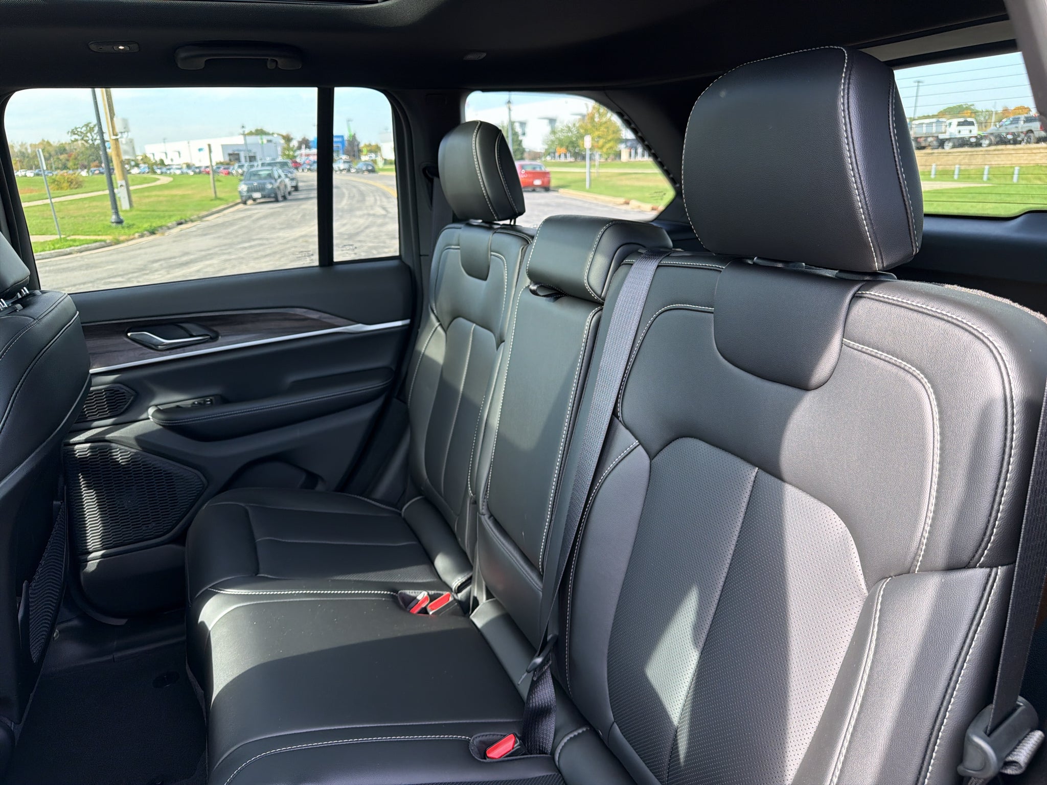 2026 Jeep Grand Cherokee Limited Luxury Tech
