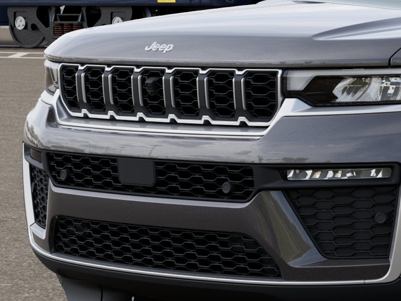 2026 Jeep Grand Cherokee Limited Luxury Tech