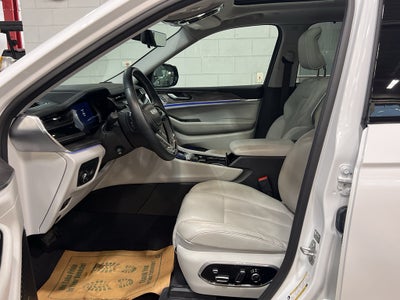 2023 Jeep Grand Cherokee Overland