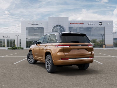 2027 Jeep Grand Cherokee Summit Advanced Pro-Tech