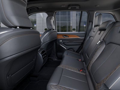 2026 Jeep Grand Cherokee Summit Obsidian