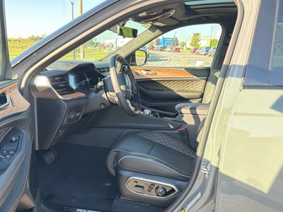 2027 Jeep Grand Cherokee Summit